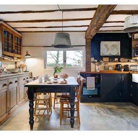 The Dairy, One Bedroom Cottage In A 15Th Century Farmhouse Parham Εξωτερικό φωτογραφία
